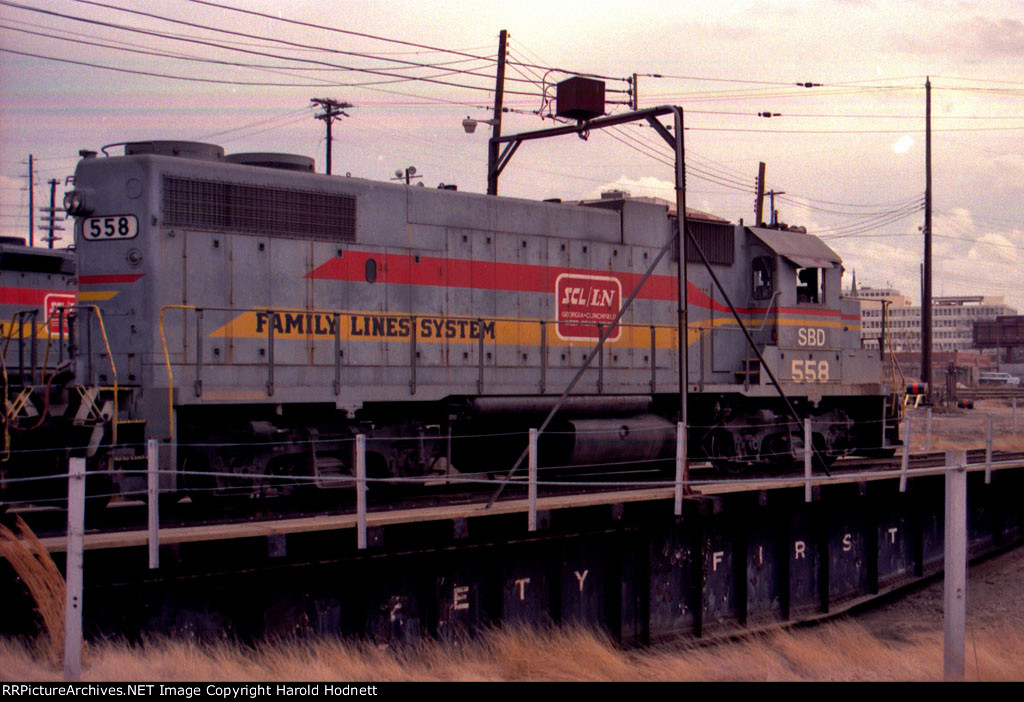 SBD 558 takes a spin on the turntable